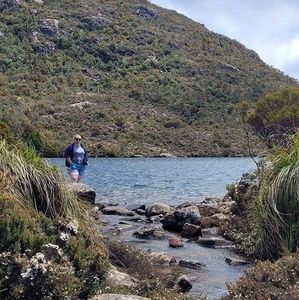 Meet your Posher, Sharon